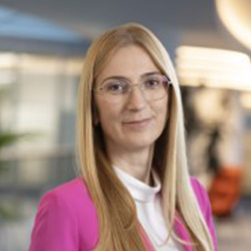 Alina Popa