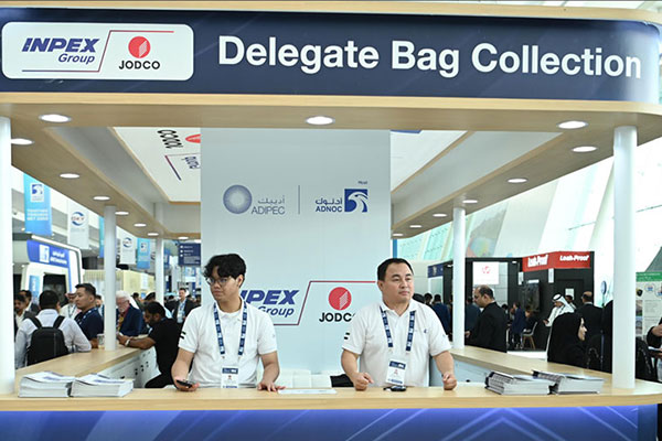 Delegate Bags & Collection Desks